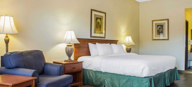 本森 I-10 公路 304 号出口凯艺酒店(Quality Inn Benson I-10 Exit 304)图片