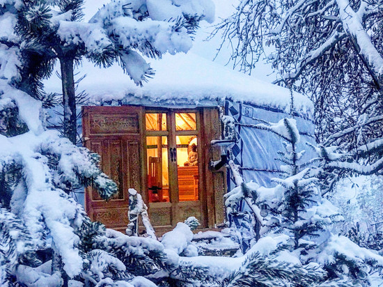 红莓蒙古包生态酒店