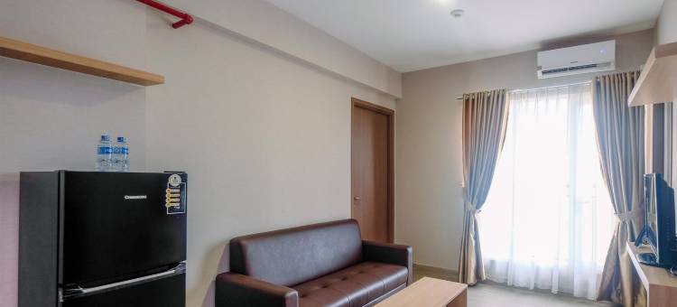 经典优雅的3卧室在波多莫罗高尔夫景观公寓(Classic and Elegant 3BR at Podomoro Golf View Apartment)图片