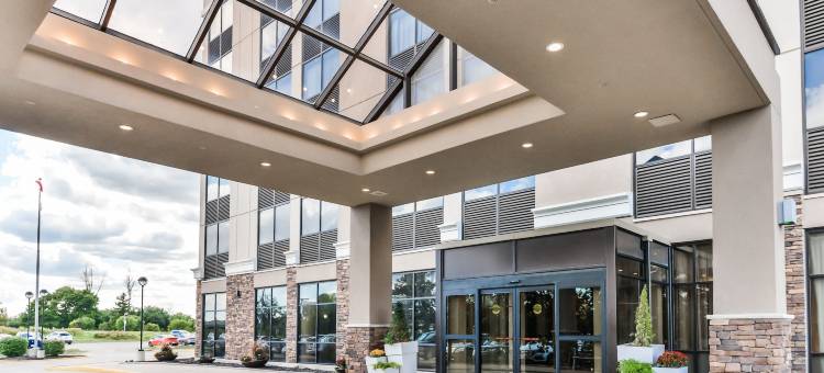 基奇纳希尔顿逸林酒店(DoubleTree by Hilton Kitchener)图片