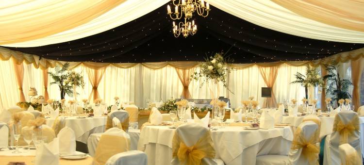 马斯顿农场酒店(Marston Farm Hotel)图片