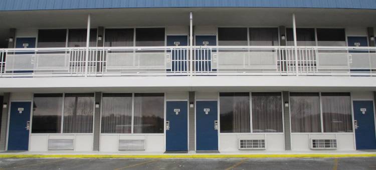 奇豪威骑士旅馆(Motel 6 Chilhowie, VA - I-81)图片