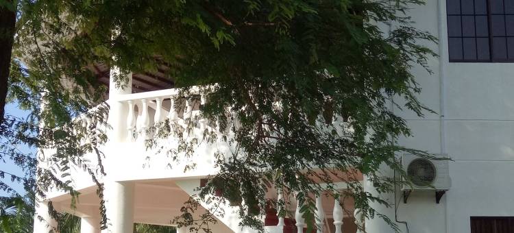 奇异隐密度假村(Medellin Seaview Inn)图片