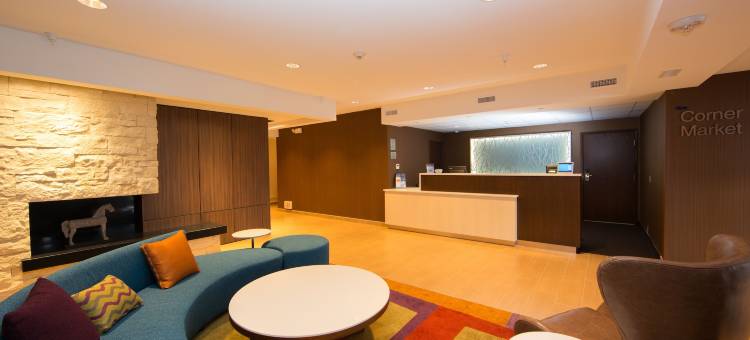 伯灵顿万枫酒店(Fairfield Inn & Suites Burlington)图片