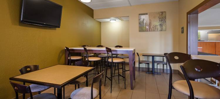 南港品质酒店及套房(Quality Inn & Suites Southport)图片