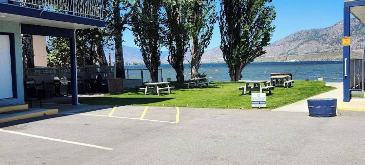 Poplars Motel on the Lake图片