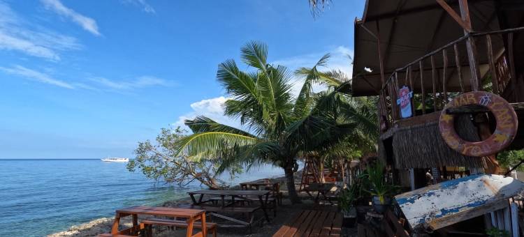 玛丽安莫约平房和餐厅(Maryan Moyo Bungalows & Resto)图片