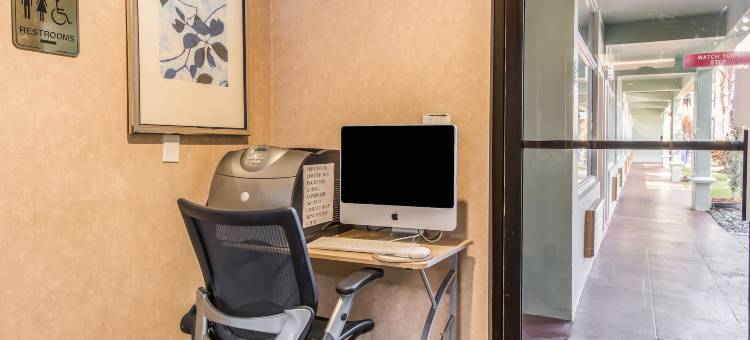 博卡－拉顿大学区凯艺酒店(Quality Inn Boca Raton University Area)图片