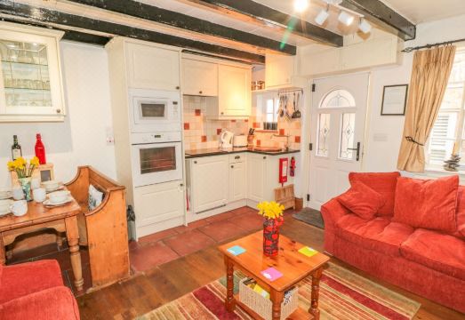 Tyreman's Return Hotel Overview