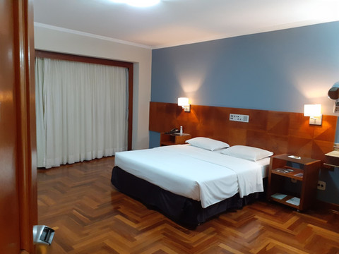 阿玛尼提柯尔酒店