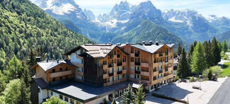 洛伦泽蒂酒店(Hotel Lorenzetti)图片