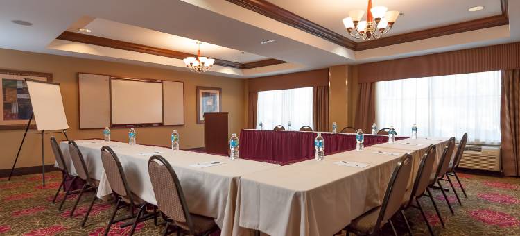 希尔顿欢朋酒店-东温莎(Hampton Inn East Windsor)图片