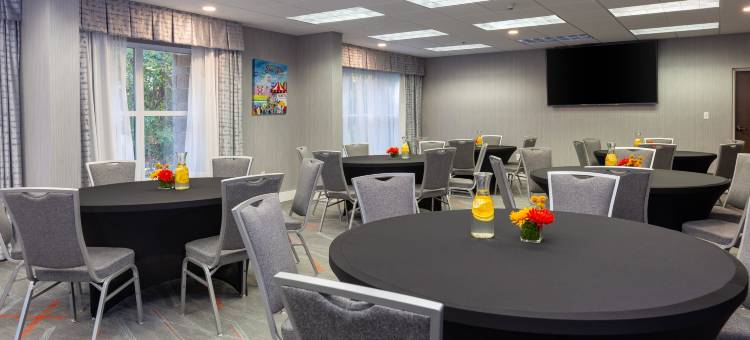 罗利卡瑞联想中心欢朋酒店及套房(Hampton Inn & Suites Raleigh Cary Lenovo Center)图片
