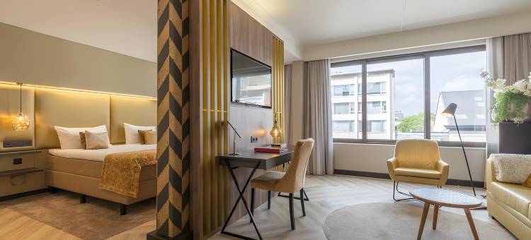 安特卫普广场莱昂纳多酒店(Leonardo Hotel Antwerp the Plaza)图片