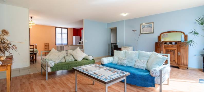 Spacious Home with Beach Access图片