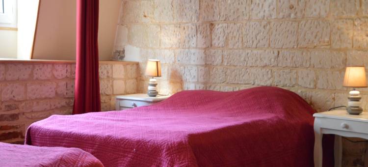 House near Merlimont-Plage and historic abbey图片