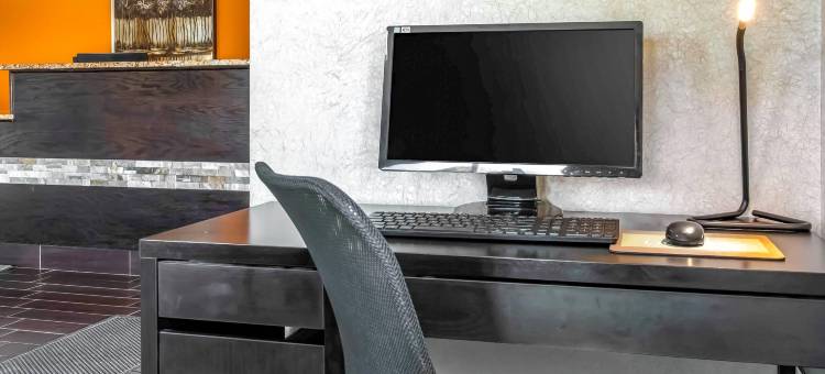 布兰登堡-诺克斯堡品质酒店及套房(Quality Inn & Suites Brandenburg - Fort Knox)图片