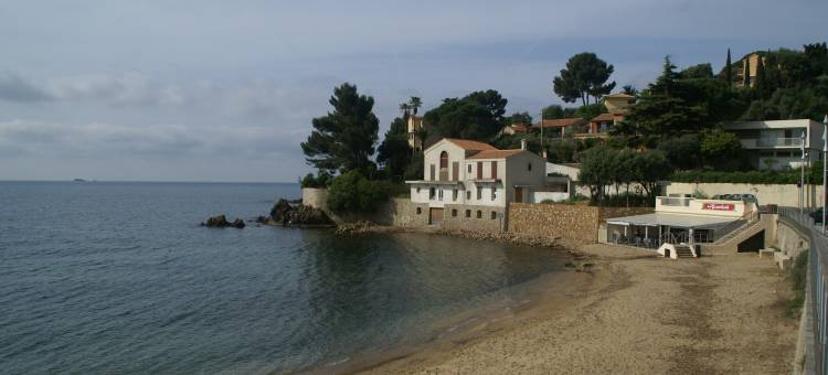 Holiday Home in Carqueiranne by the Sea图片