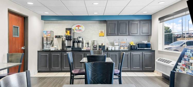 韦瑟福德速8酒店(Super 8 by Wyndham Weatherford)图片