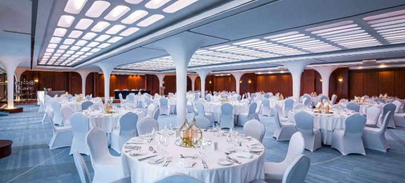 伊丽莎白女王二世酒店(Queen Elizabeth 2 Hotel)图片