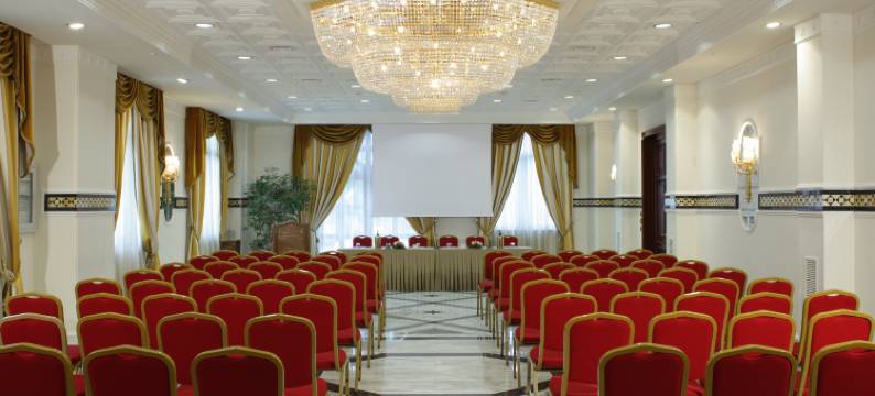 凡维特里大酒店(Grand Hotel Vanvitelli)图片