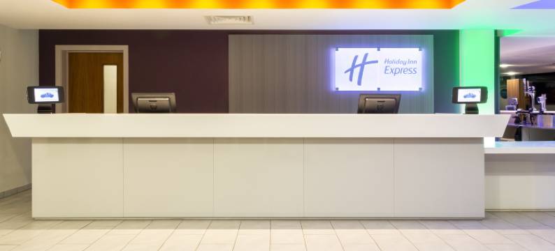 洲际智选假日酒店邓斯特布尔(Holiday Inn Express Dunstable, an IHG Hotel)图片
