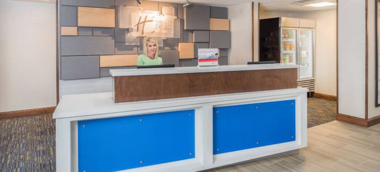 智选假日套房酒店俾斯麦(Holiday Inn Express & Suites Bismarck)图片