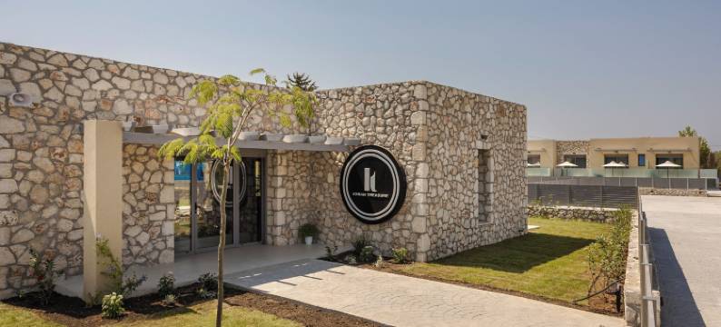 爱奥尼亚珍宝套房(Ionian Treasure Suites)图片