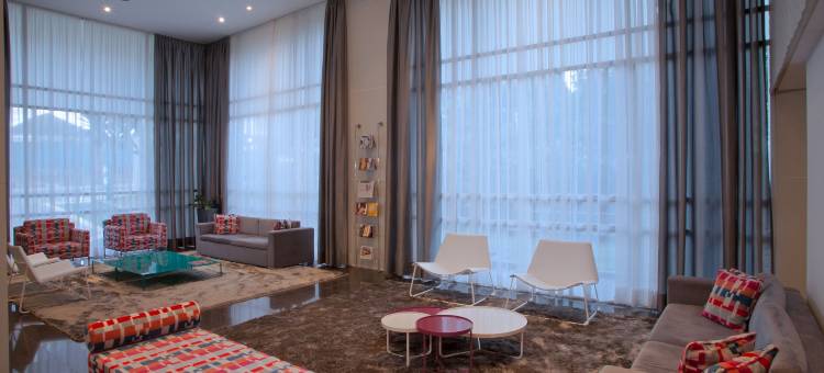 阿尔法城品质套房酒店(Quality Suites Alphaville)图片