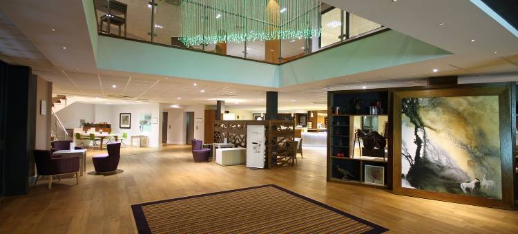 亨廷登赛马场假日酒店(Holiday Inn Huntingdon - Racecourse)图片