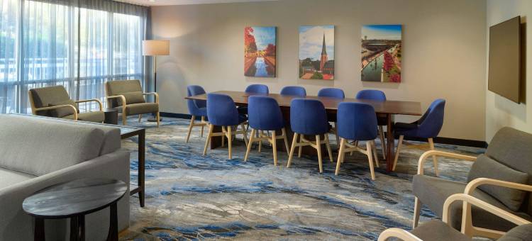 菲德里克万枫套房酒店(Fairfield Inn & Suites Frederick)图片