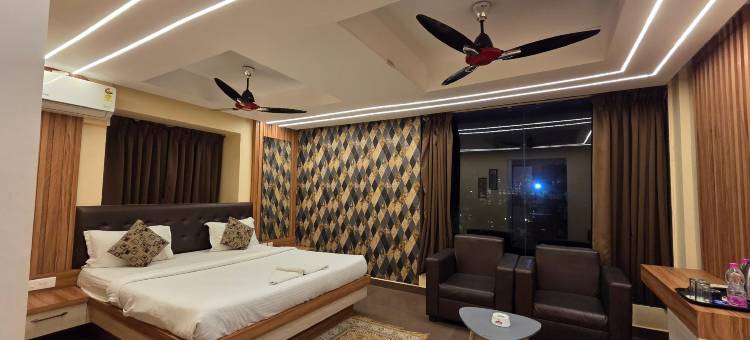 拉里纳酒店(Hotel Larina)图片