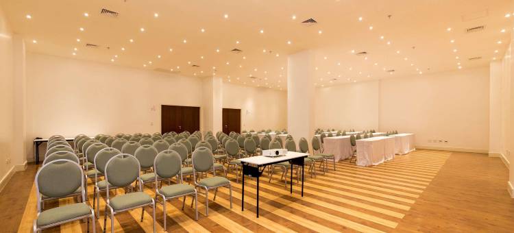 坎普斯戈伊塔卡济斯郁金香酒店(Tulip Inn Campos Dos Goytacazes)图片