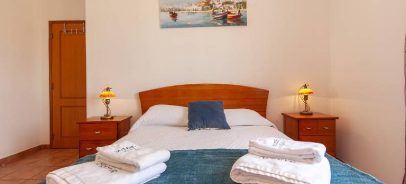 L 03 - Bedroom 3 Western Mos Guesthouse图片