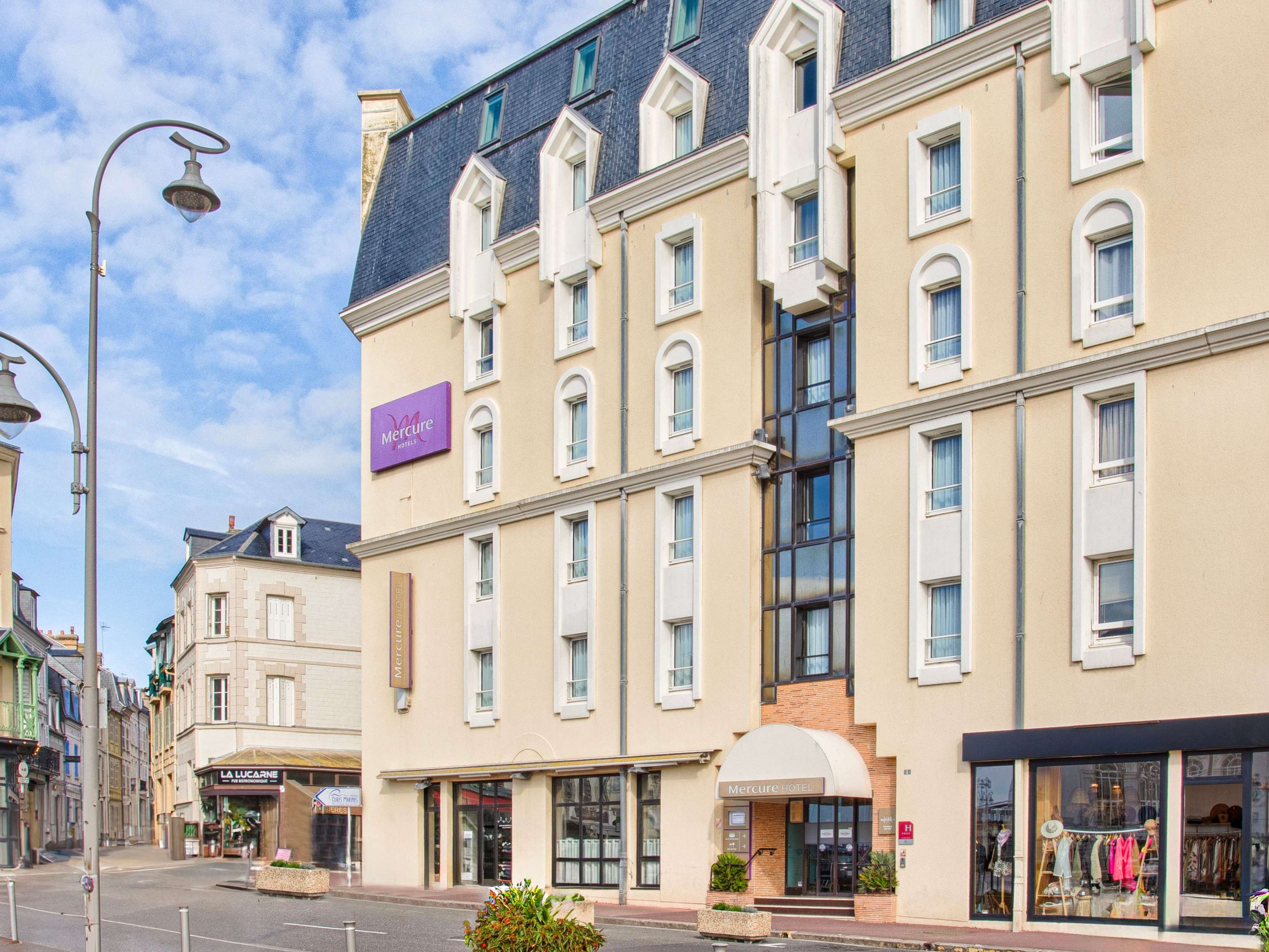Hôtel Mercure Trouville-Sur-MerOver view