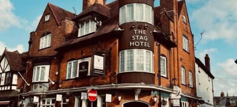 牡鹿酒店(The Stag Hotel and Mailmans Arms)图片