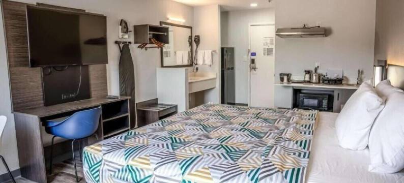 克莱尔莫尔 6 号工作室酒店(Studio 6 Claremore, OK)图片