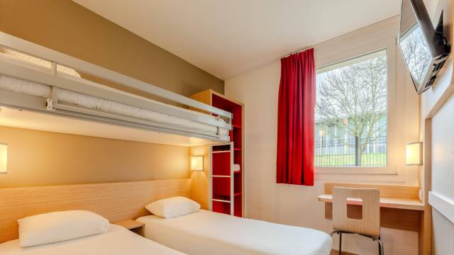 圣洛郎伯劳吉博览园基里亚德直达酒店(Kyriad ECO - Arras Saint Laurent Blangy Parc Expo)