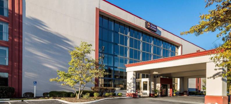 杰克逊西北会议中心凯隆酒店(Clarion Hotel Jackson Northwest)图片