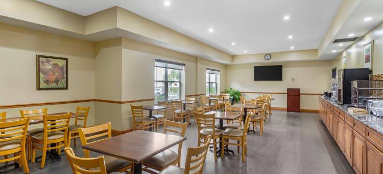 布卢明顿诺莫尔卡尔森江山旅馆套房(Country Inn & Suites by Radisson, Jacksonville West, FL)图片