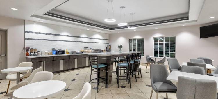 费尔菲尔德拉昆塔温德姆套房酒店(La Quinta Inn & Suites by Wyndham Fairfield TX)图片
