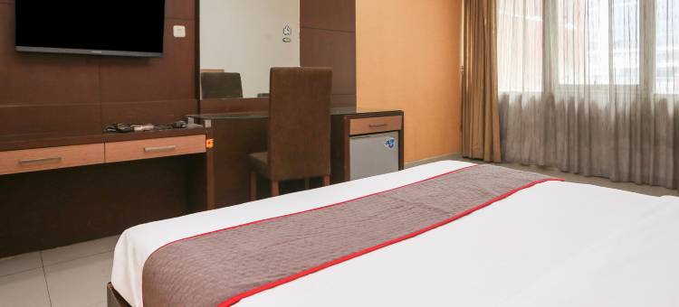 红多兹酒店@雪卡朗2号(Collection O Cikarang Near Pollux Mall Formerly Hotel Pesona Cikarang)图片