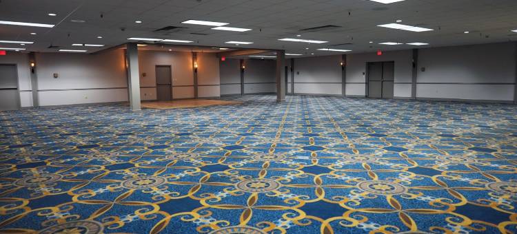 断箭-土萨凯隆酒店(Ramada by Wyndham Tulsa Broken Arrow)图片