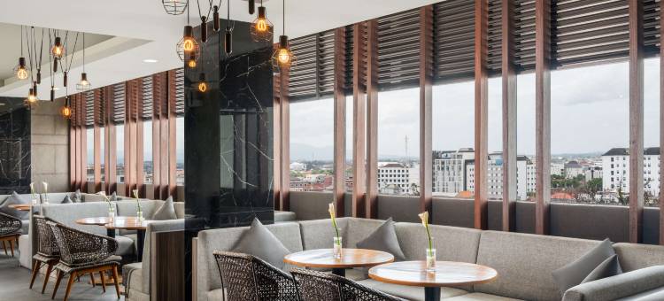 日惹市马里奥波罗诺富特全套房酒店(Novotel Suites Yogyakarta Malioboro)图片
