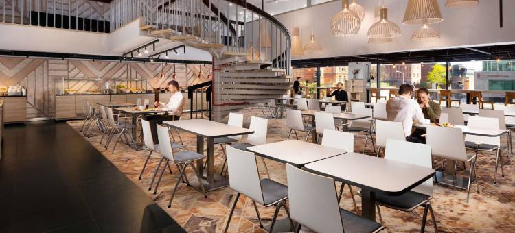 宜必思波兹南中心酒店(Ibis Poznan Centrum)图片