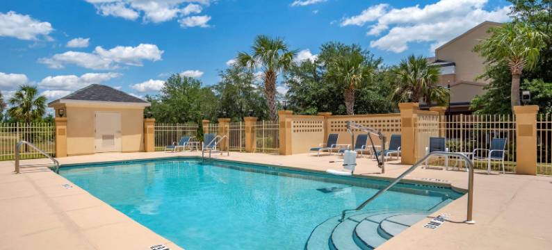 玛里亚纳 I-10 舒适套房酒店(Comfort Inn & Suites Marianna I-10)图片