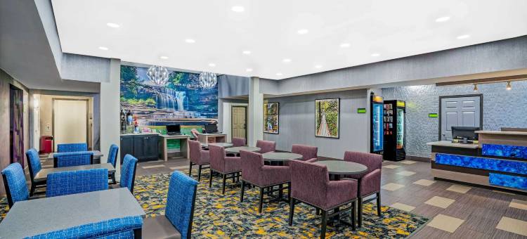 库克维尔拉昆塔温德姆套房酒店(La Quinta Inn & Suites by Wyndham Cookeville)图片