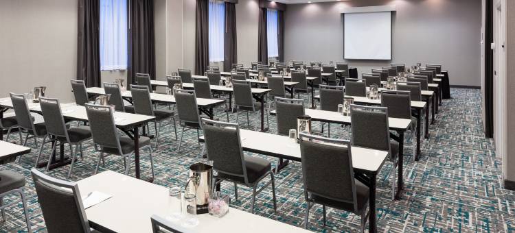 芝加哥北岸斯科基欢朋套房酒店(Hampton Inn & Suites Chicago-North Shore/Skokie)图片