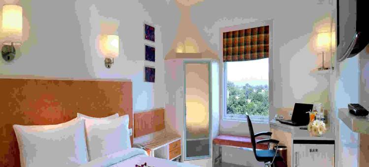 昌迪格赫穆特酒店(Sarovar Hometel Chandigarh)图片