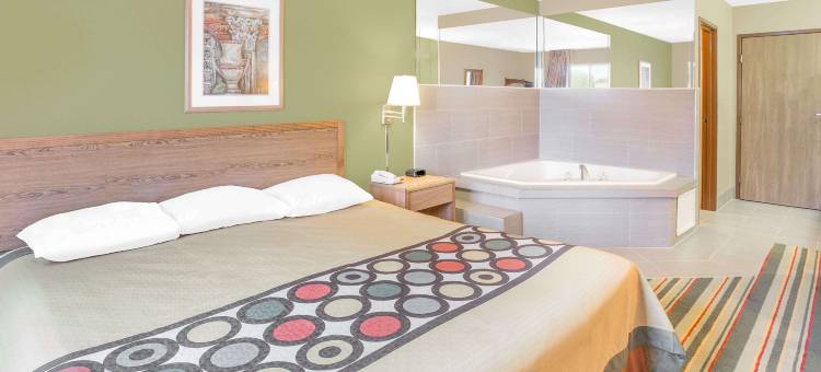 东莫林速8酒店(Super 8 by Wyndham East Moline)图片